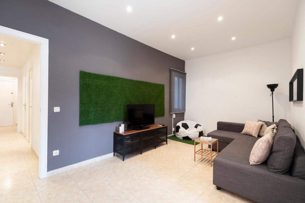 The Camp Nou Fcb Apartment Barcelona Eksteriør bilde